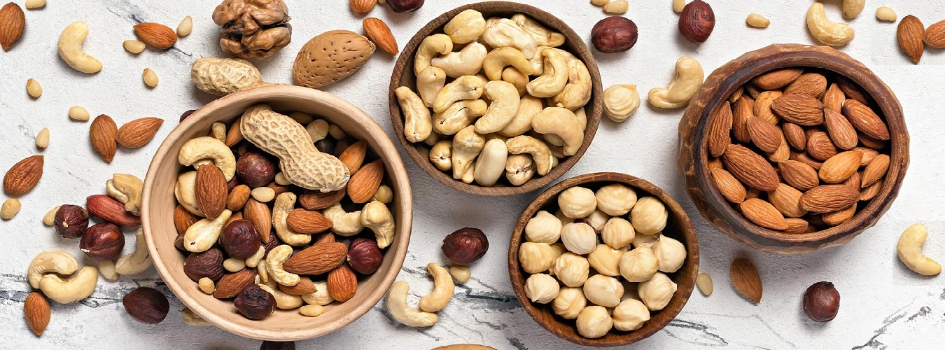 nuts-health-benefits-banner